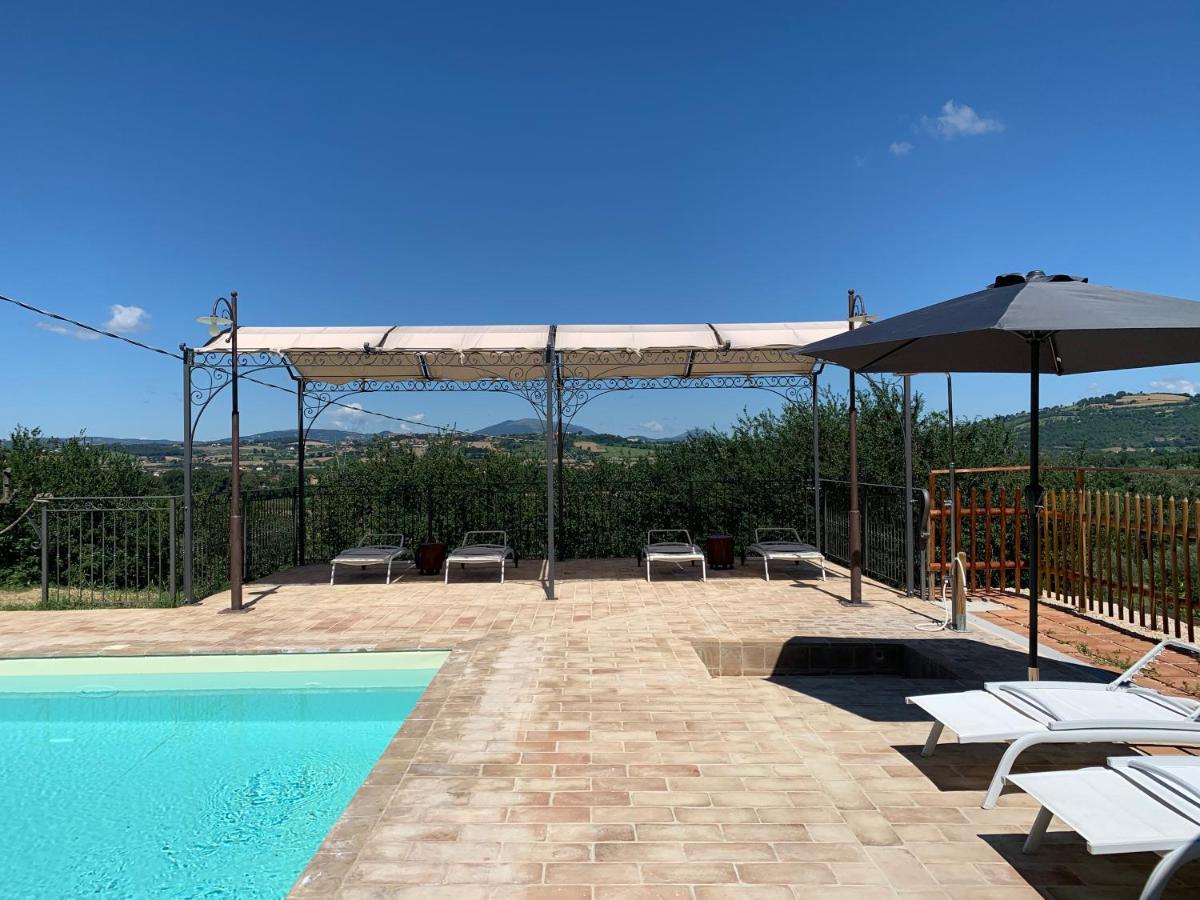 Agriturismo La Palazzetta Di أسيسي المظهر الخارجي الصورة