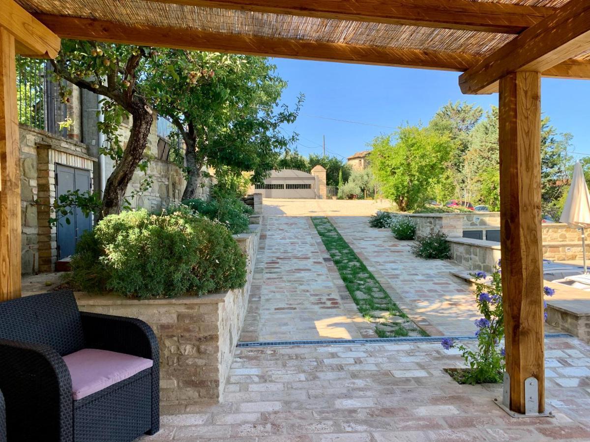 Agriturismo La Palazzetta Di أسيسي المظهر الخارجي الصورة