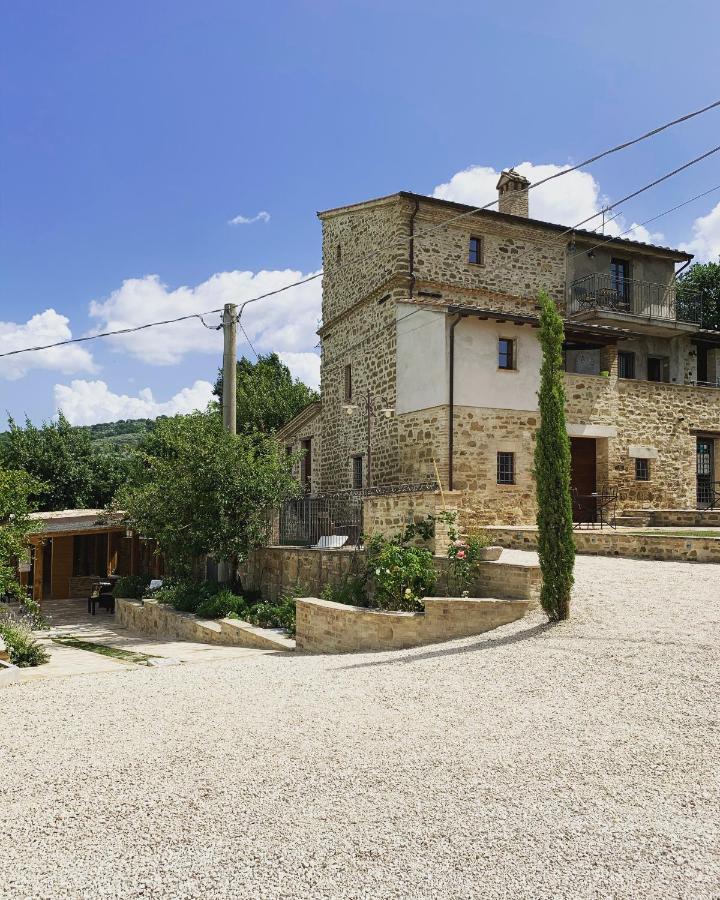 Agriturismo La Palazzetta Di أسيسي المظهر الخارجي الصورة