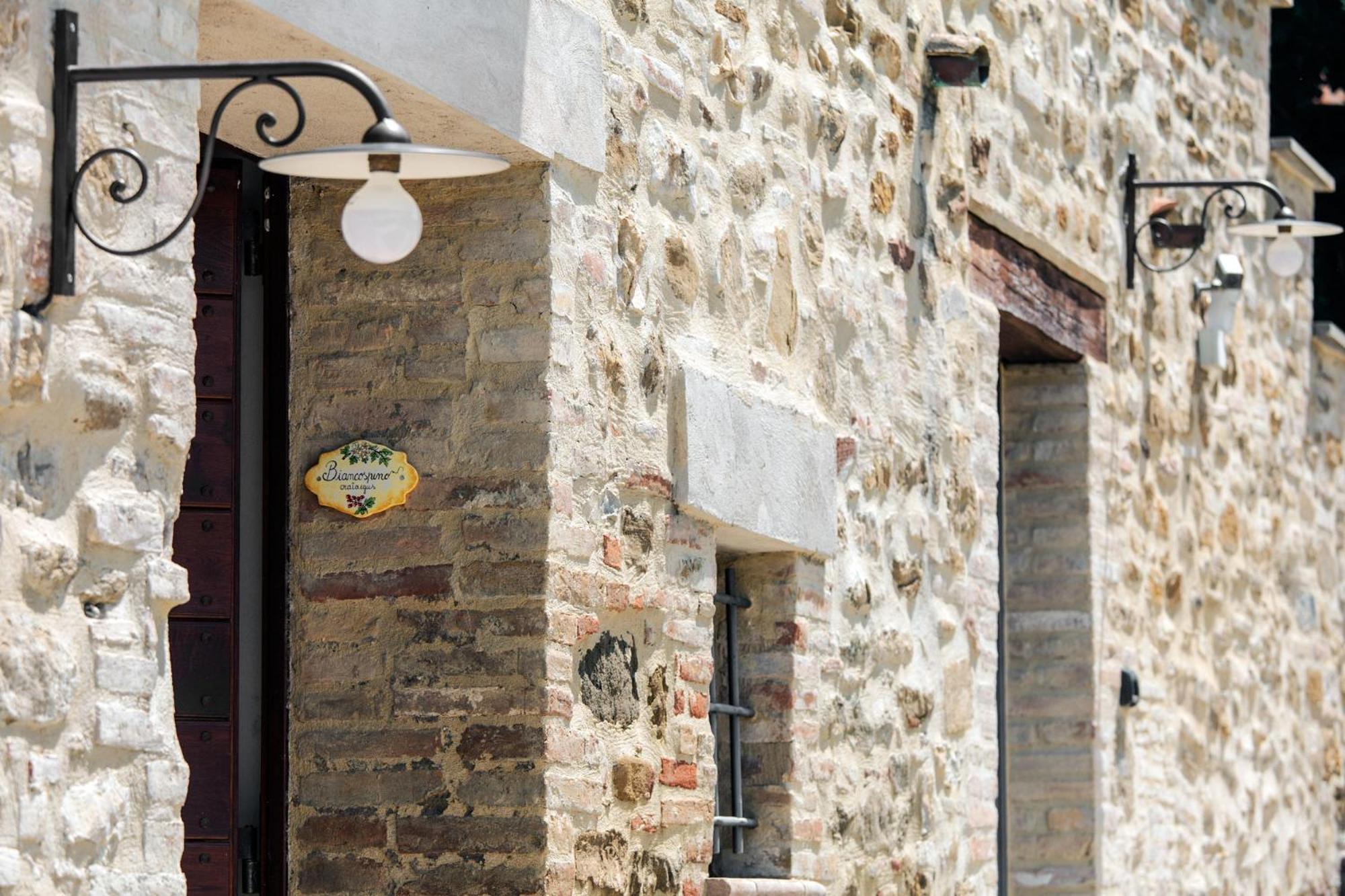 Agriturismo La Palazzetta Di أسيسي المظهر الخارجي الصورة
