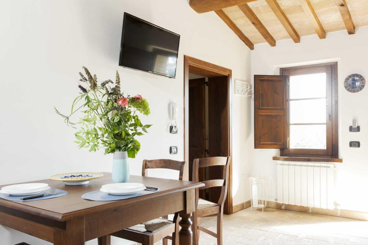 Agriturismo La Palazzetta Di أسيسي المظهر الخارجي الصورة